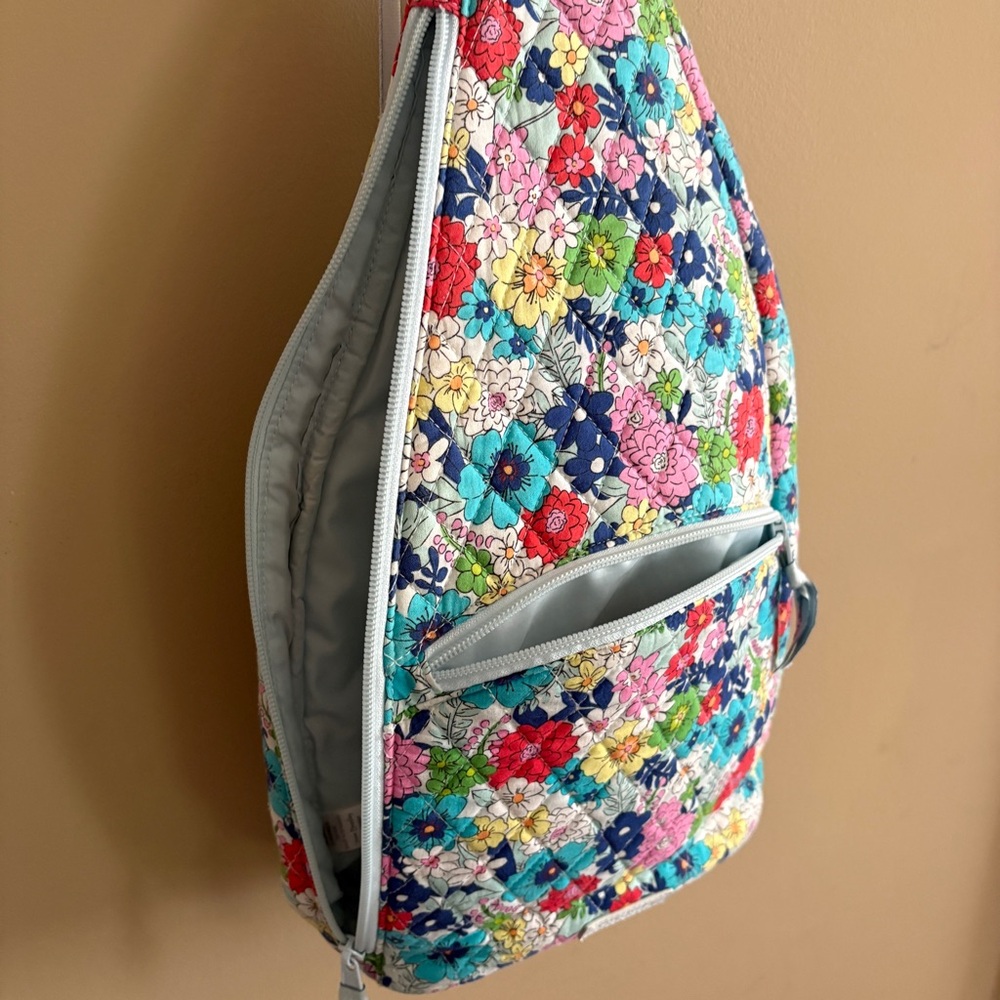 Vera Bradley Essential Compact Sling Bag Far Out Floral - Picture 4 of 6